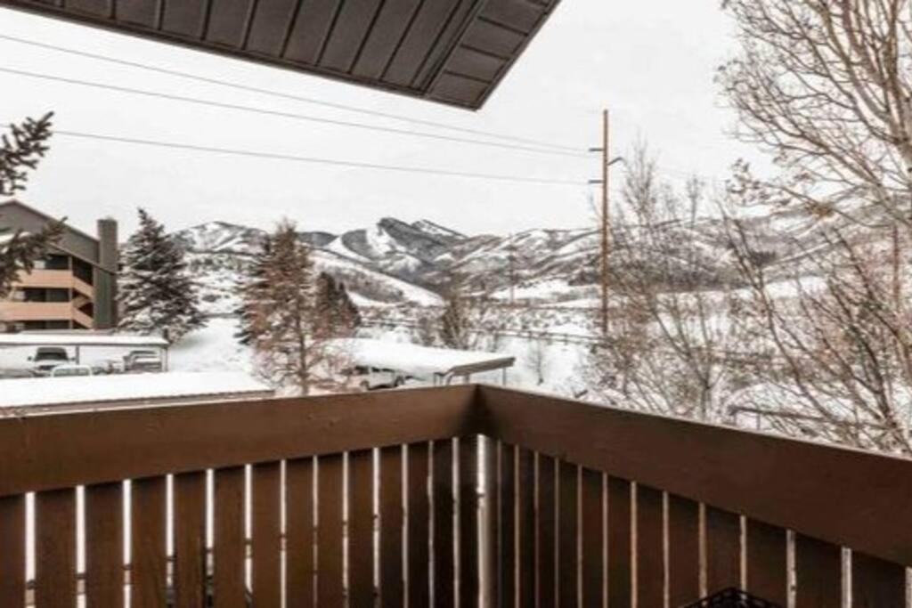 Cozy Top Floor Condo With Mountain Views Park City Exterior foto